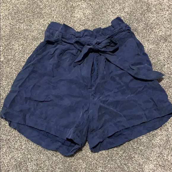 NWOT High waisted pink martini shorts - Picture 4 of 7